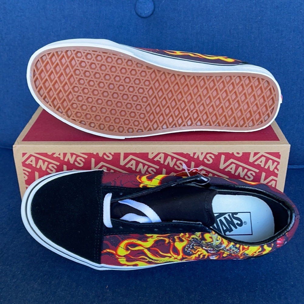 Vans Men’s Old Skool Samurai Rising Black/True White Sneakers - Picture 5 of 16